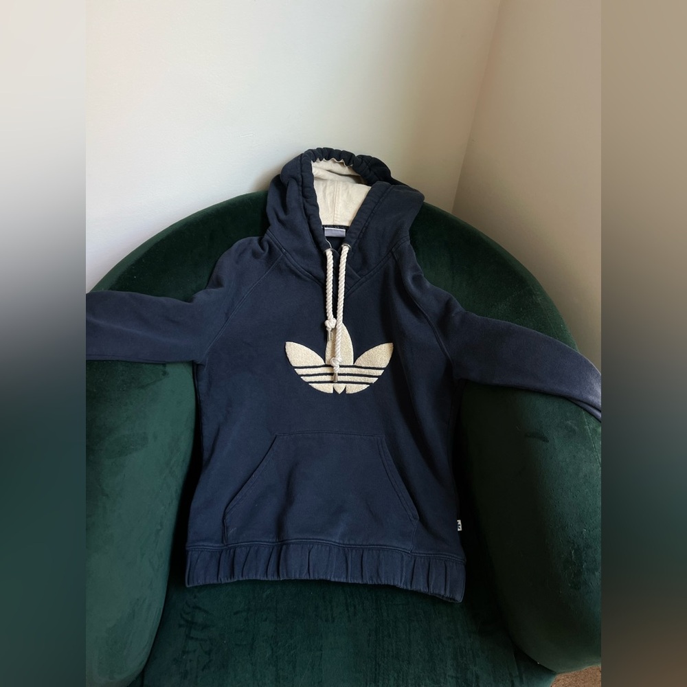 Adidas sweater